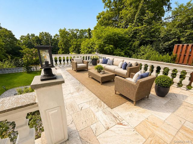 4 Hickory Drive, Mahopac, NY 10541