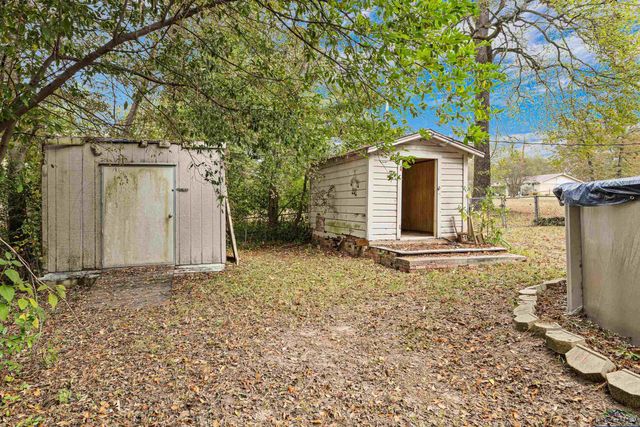 107 Dossey St, Longview, TX 75601