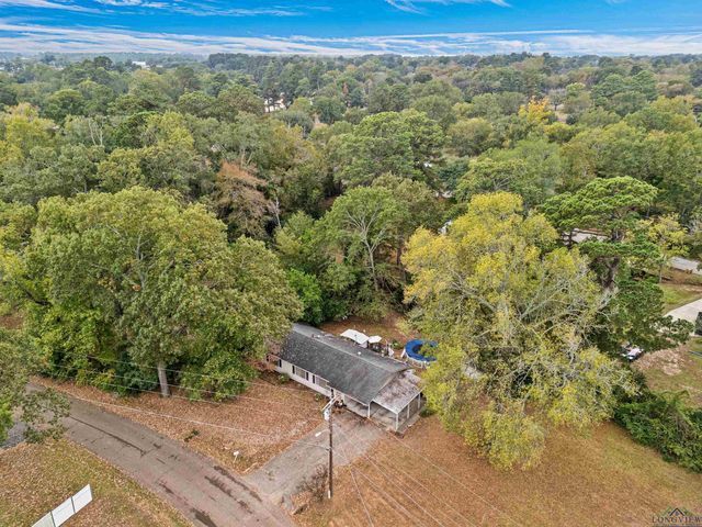 107 Dossey St, Longview, TX 75601