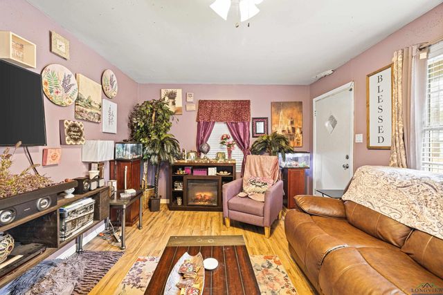 107 Dossey St, Longview, TX 75601