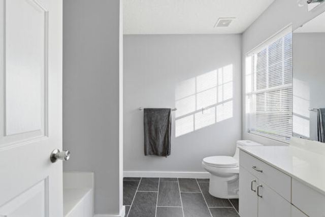 8391 Water Ash Way, North Charleston, SC 29420