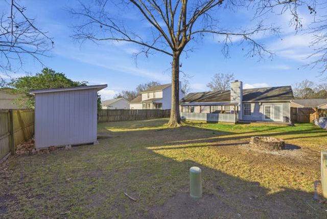 8391 Water Ash Way, North Charleston, SC 29420