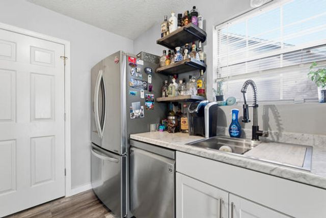 8391 Water Ash Way, North Charleston, SC 29420