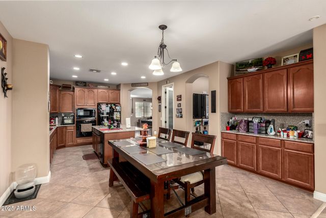 1265 W ROSEMARY Avenue, San Tan Valley, AZ 85140