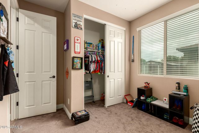 1265 W ROSEMARY Avenue, San Tan Valley, AZ 85140