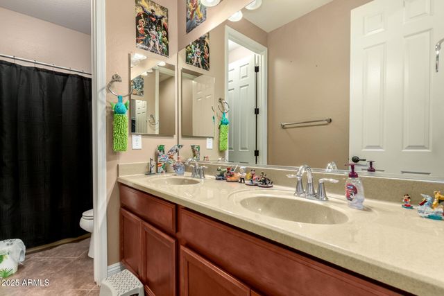 1265 W ROSEMARY Avenue, San Tan Valley, AZ 85140