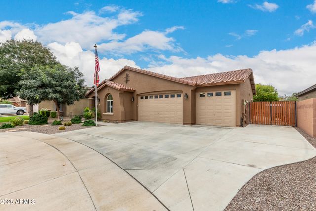 1265 W ROSEMARY Avenue, San Tan Valley, AZ 85140