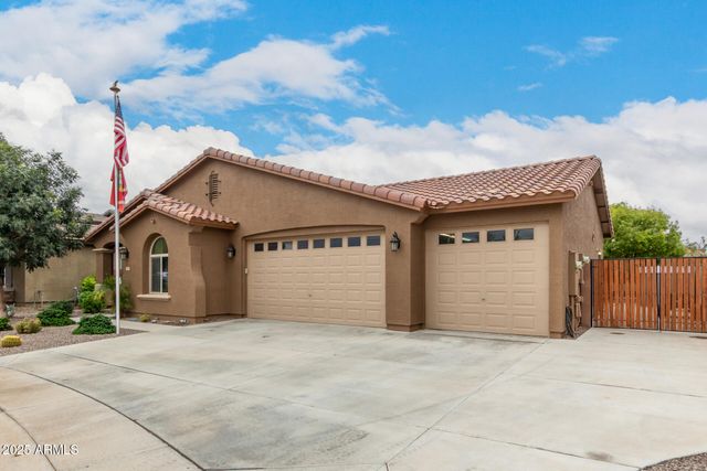 1265 W ROSEMARY Avenue, San Tan Valley, AZ 85140