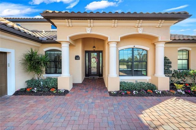 17161 Cherrywood CT, Bonita Springs, FL 34135