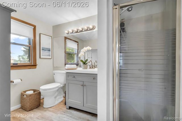 3015 Bembridge Road, Royal Oak, MI 48073