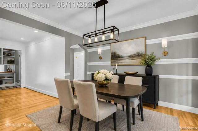 3015 Bembridge Road, Royal Oak, MI 48073