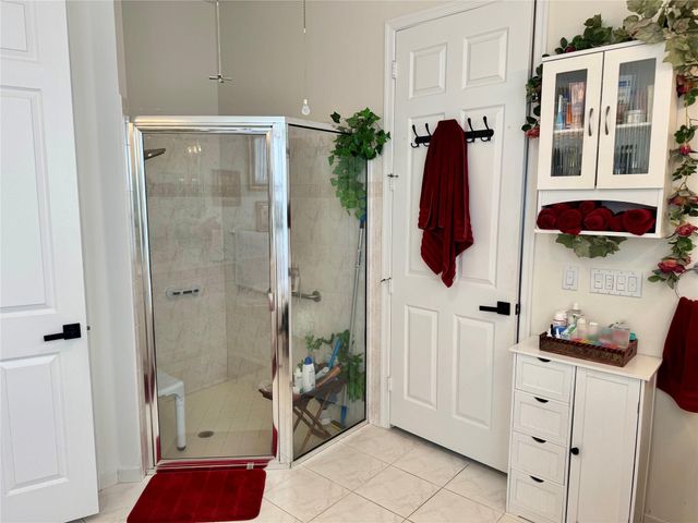 8736 Bellido Cir, Boynton Beach, FL 33472