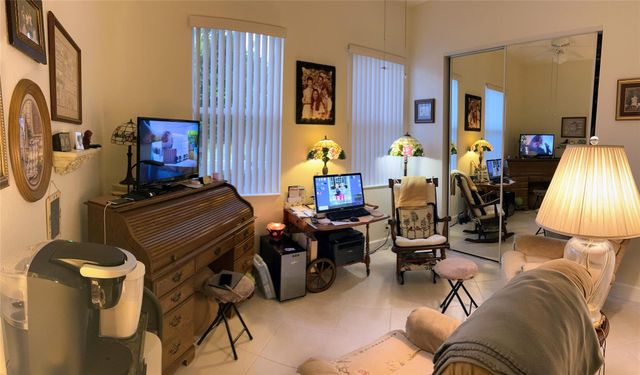 8736 Bellido Cir, Boynton Beach, FL 33472