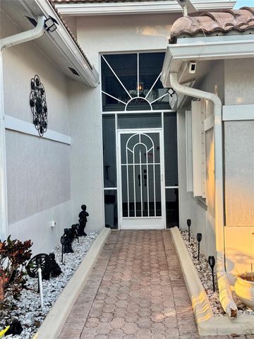 8736 Bellido Cir, Boynton Beach, FL 33472