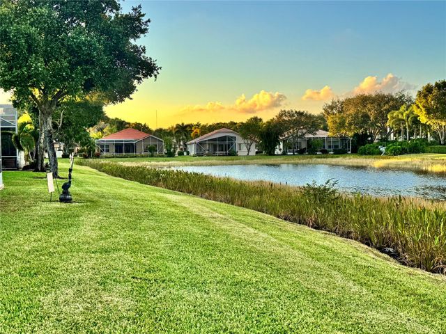 8736 Bellido Cir, Boynton Beach, FL 33472