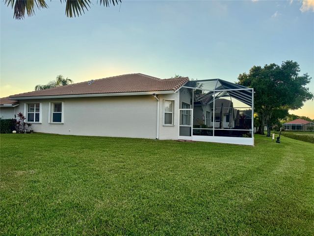 8736 Bellido Cir, Boynton Beach, FL 33472