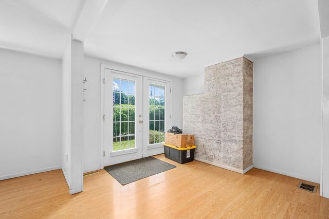 19 Village Brook Road, South Yarmouth, MA 02664