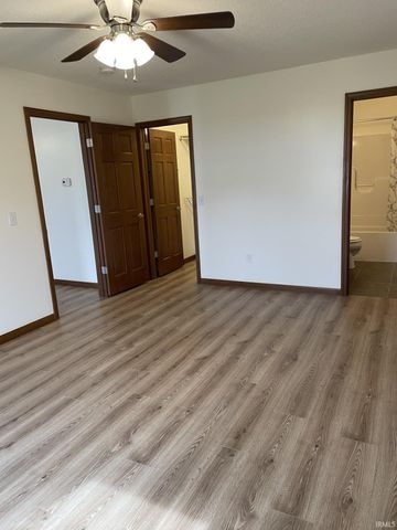 1702 Midsummer Night Cove, Fort Wayne, IN 46818