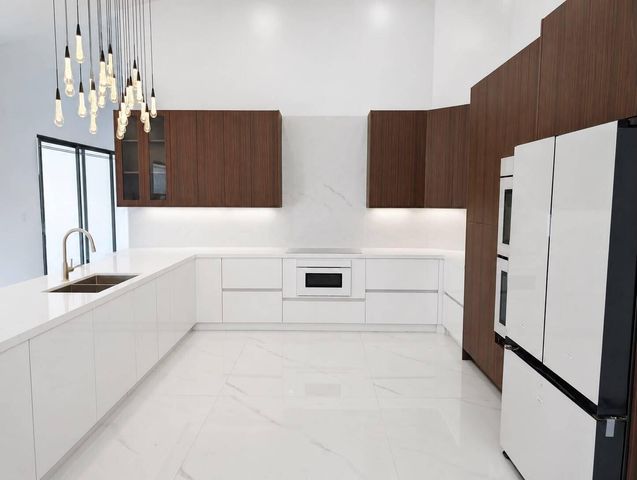 5740 SW 33rd Terrace, Fort Lauderdale, FL 33312