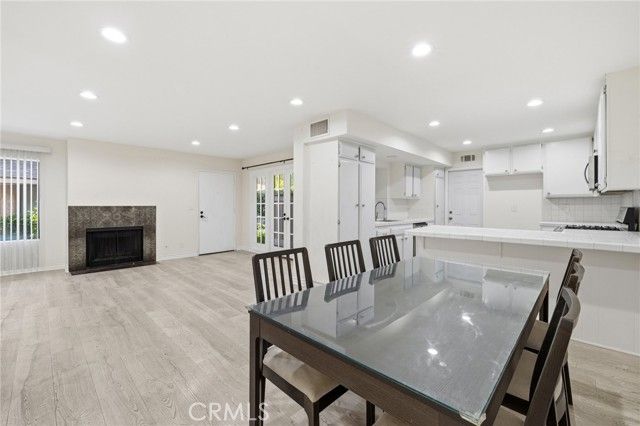 4502 Lubbock D, Simi Valley, CA 93063