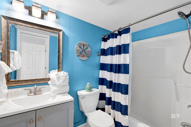 517 E Beach Boulevard 2A, Gulf Shores, AL 36542