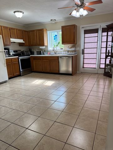 200 Yale Street 1B, Waterbury, CT 06704