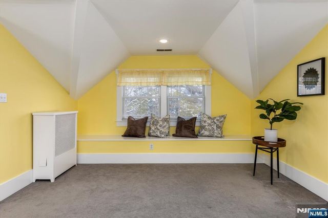 32 Spring Garden Avenue, Nutley, NJ 07110