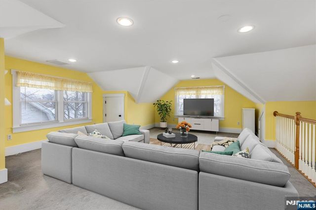 32 Spring Garden Avenue, Nutley, NJ 07110