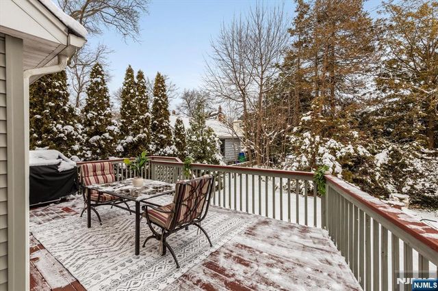 32 Spring Garden Avenue, Nutley, NJ 07110