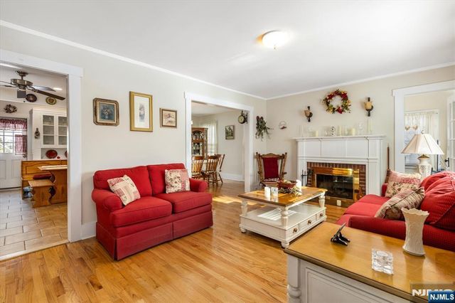 32 Spring Garden Avenue, Nutley, NJ 07110