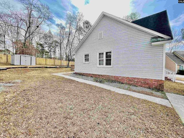 25 Dyers Hall Court, Irmo, SC 29063