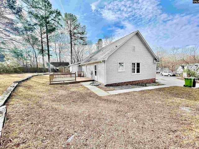 25 Dyers Hall Court, Irmo, SC 29063