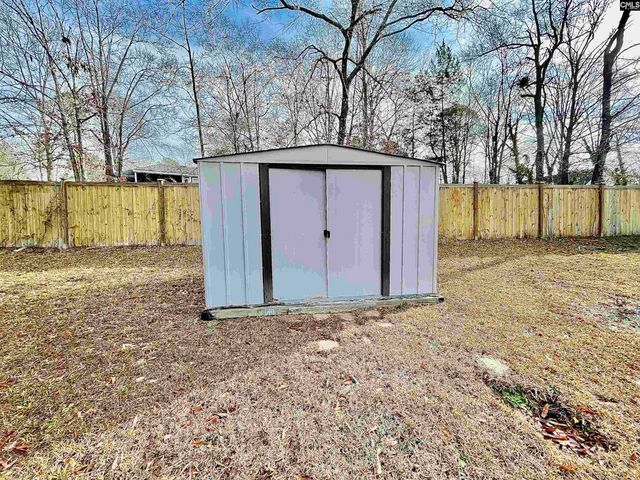 25 Dyers Hall Court, Irmo, SC 29063