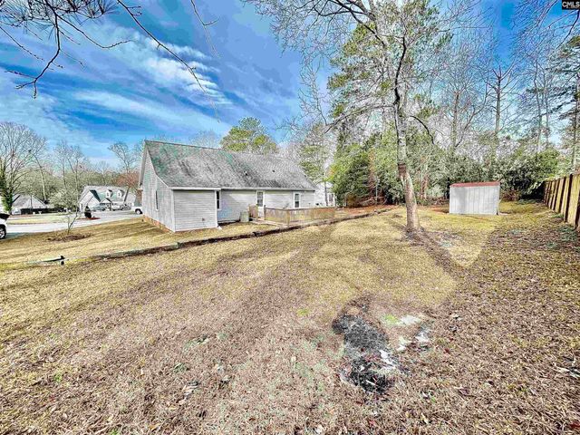 25 Dyers Hall Court, Irmo, SC 29063