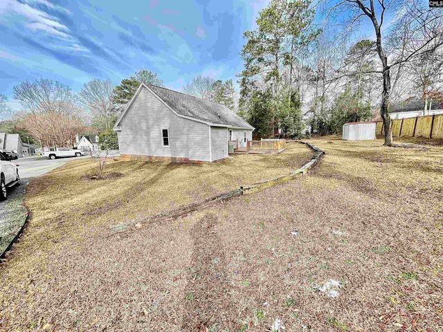 25 Dyers Hall Court, Irmo, SC 29063