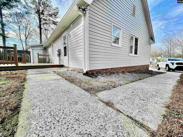 25 Dyers Hall Court, Irmo, SC 29063