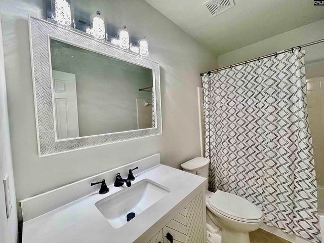 25 Dyers Hall Court, Irmo, SC 29063