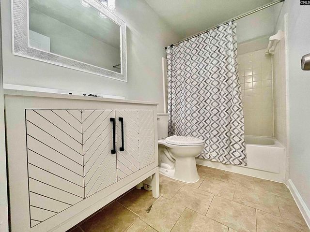 25 Dyers Hall Court, Irmo, SC 29063