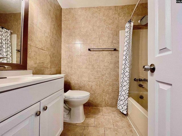 25 Dyers Hall Court, Irmo, SC 29063