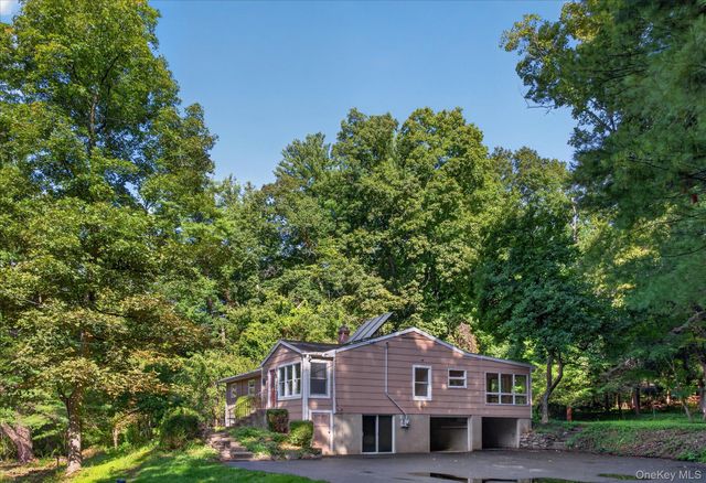 109 Pines Bridge Road, Bedford Corners, NY 10549