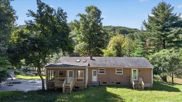 109 Pines Bridge Road, Bedford Corners, NY 10549