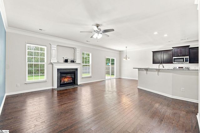 103 Nearmeadows Way, Simpsonville, SC 29681