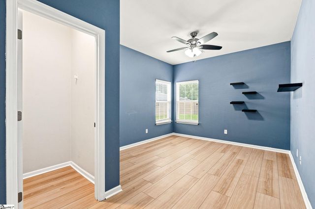 103 Nearmeadows Way, Simpsonville, SC 29681