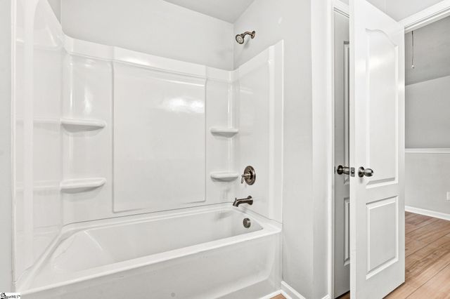 103 Nearmeadows Way, Simpsonville, SC 29681