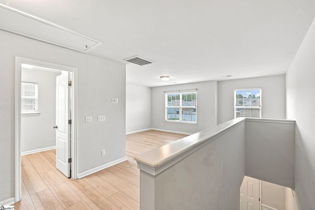 103 Nearmeadows Way, Simpsonville, SC 29681