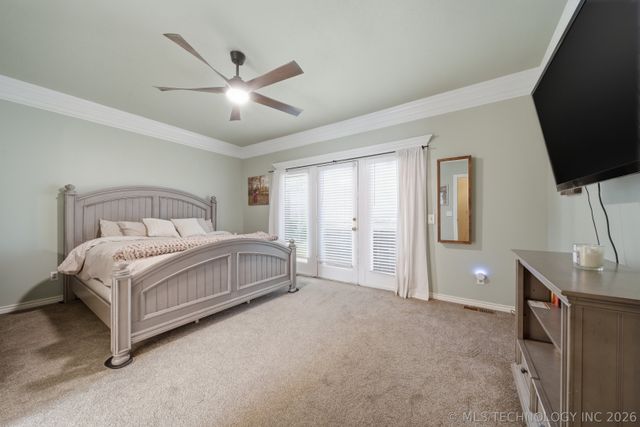 10202 S Knoxville Avenue, Tulsa, OK 74137