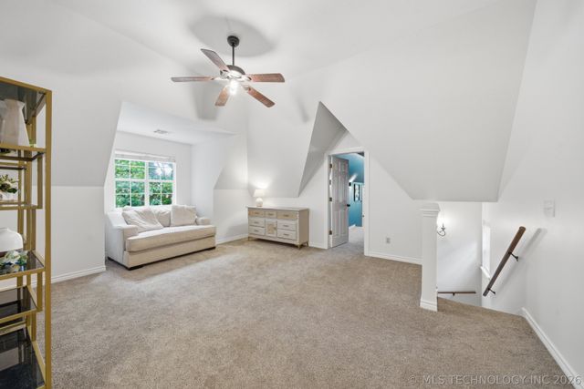 10202 S Knoxville Avenue, Tulsa, OK 74137