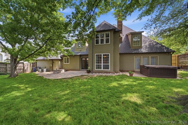 10202 S Knoxville Avenue, Tulsa, OK 74137