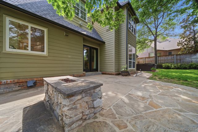 10202 S Knoxville Avenue, Tulsa, OK 74137