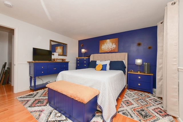 100 Bournedale Road, Bourne, MA 02532